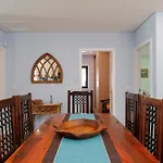 Porto Nova Vivenda Em Holiday home Lever