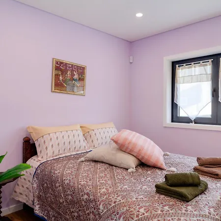 Porto Nova Vivenda Em *