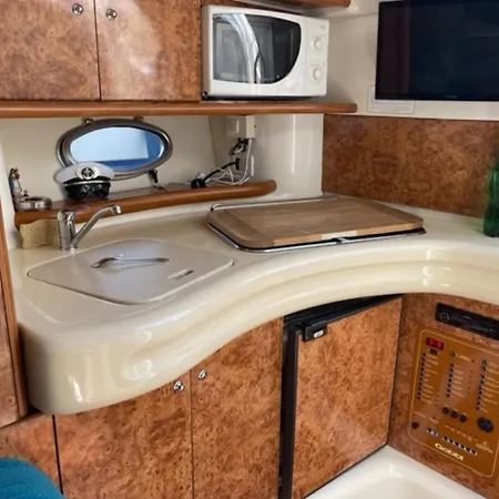 Porto Nova Vivenda Em *