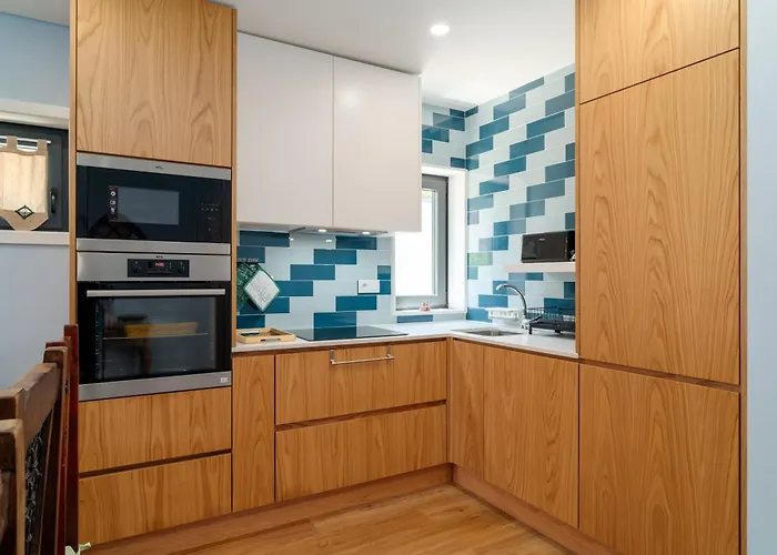 Porto Nova Vivenda Em *